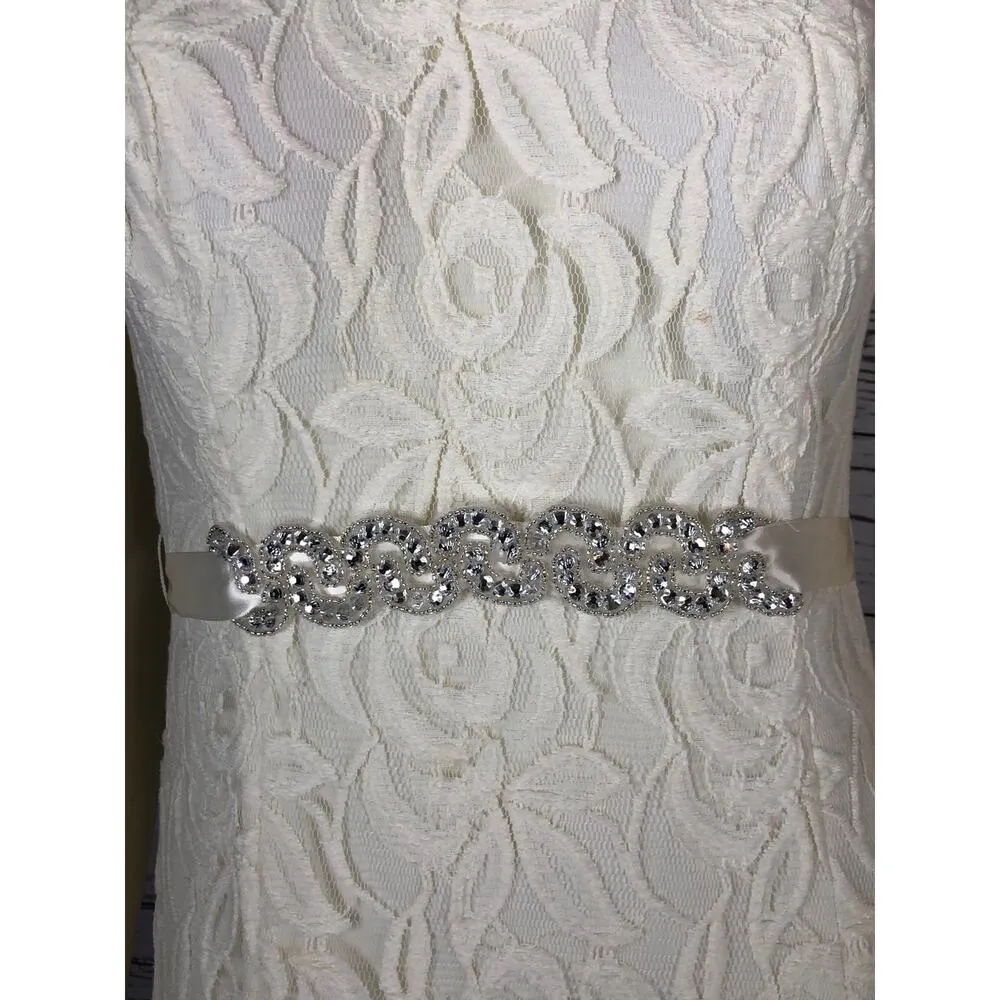 Betsy & Adam formal lace sleevless dress with silver jeweled satin belt size 10 - Image 8