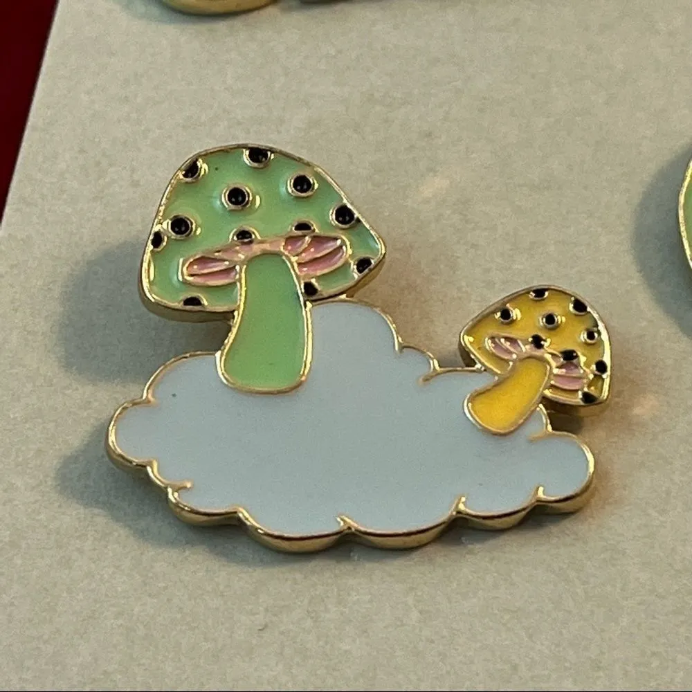 Bp Pins Set of 3 Enamel Mushrooms Smile Butterfly Radiate Casual - Image 3