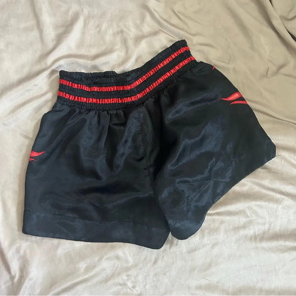 Satin Wrestling Shorts Size L - Image 2