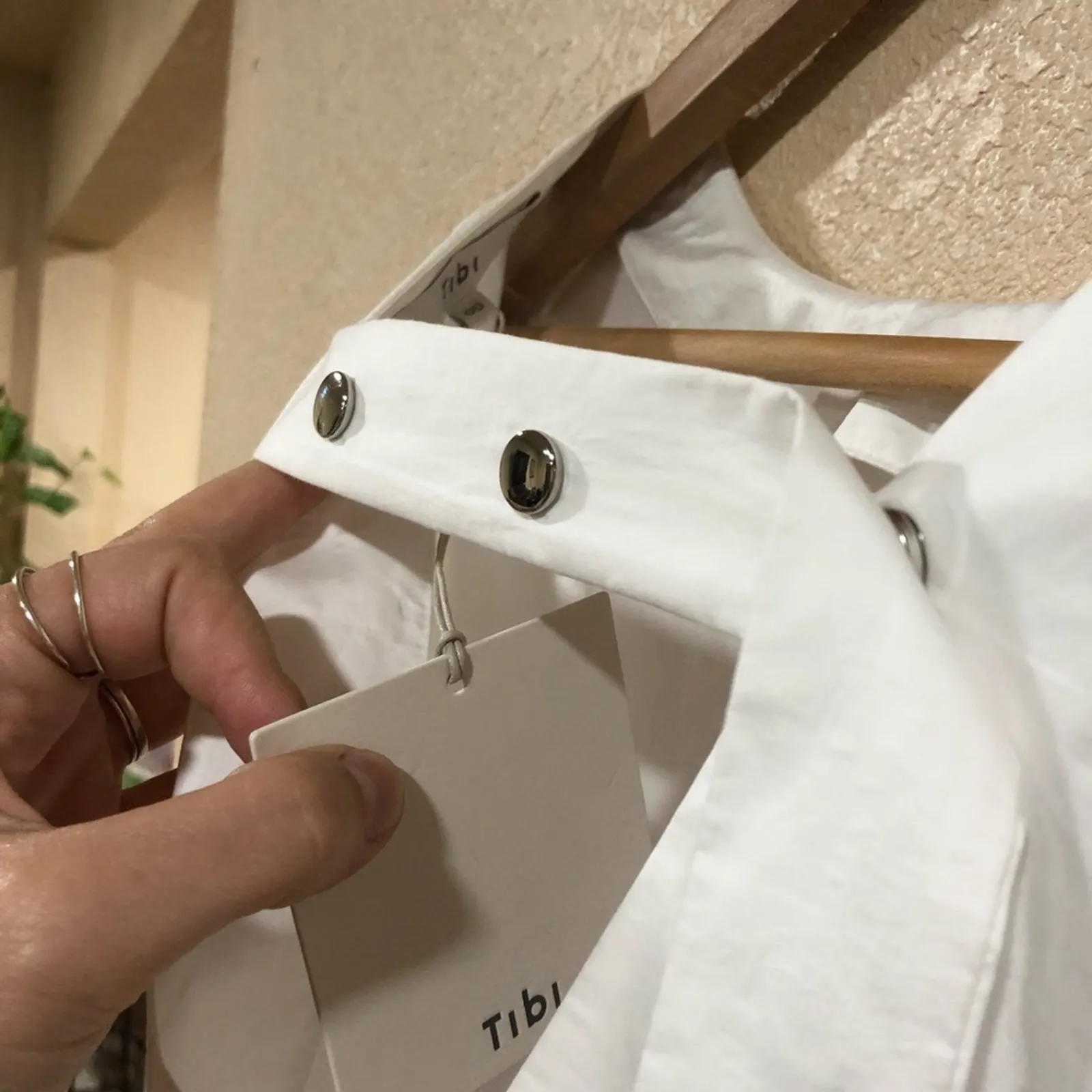 NWT Tibi white tech poplin popover with cutouts and snaps on back - Image 9