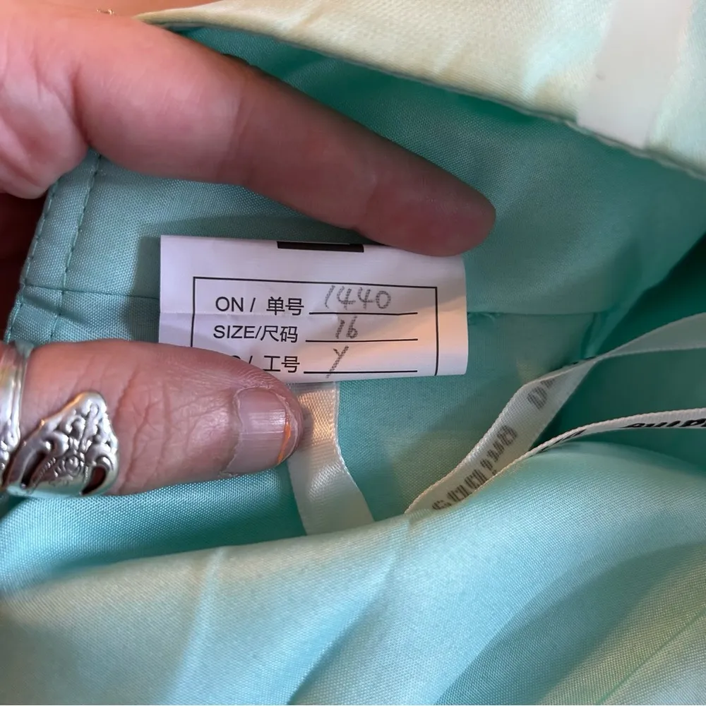 NWOT aqua strapless tiered prom dress cutout and rose accent size 16 fairycore Blue - Image 7