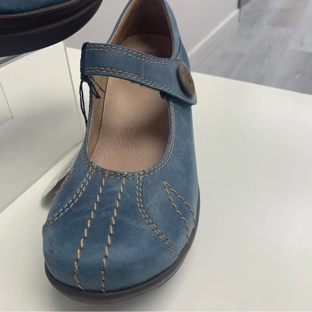 Sanita Blue Mary Jane Mules Size 7.5 - Image 3