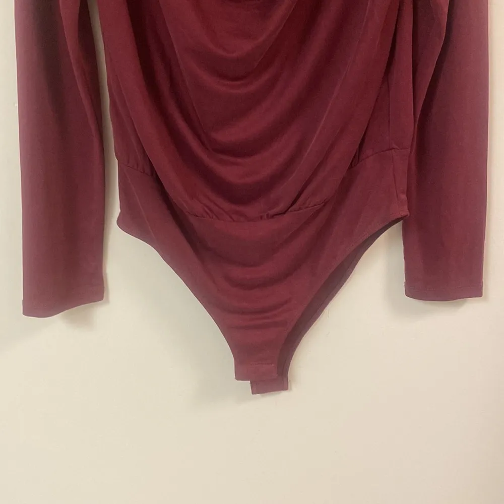 She + Sky Women's Long Sleeve Cowl Neck Body Suit Burgundy Medium - Image 4