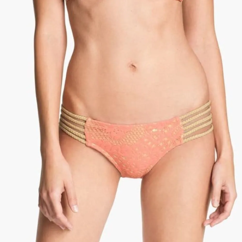 Luli Fama Delicia Braided Side Crochet Bottom nwt - Image 3