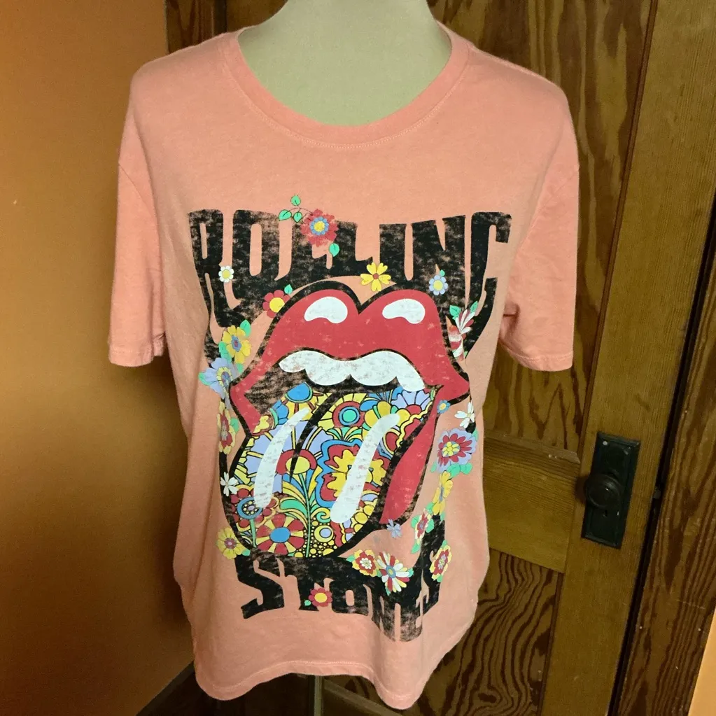 Rolling Stones Floral Tongue Graphic T-Shirt Peach Band Tee - Image 6