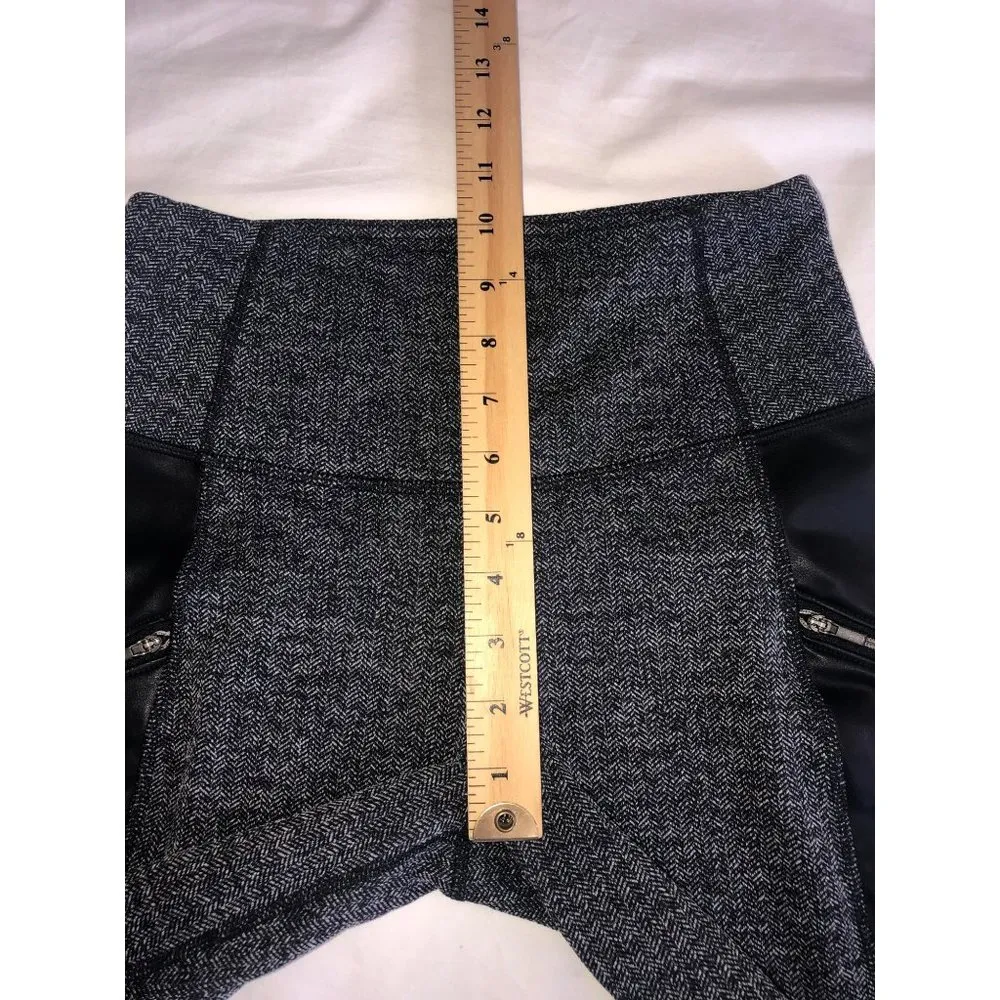 Athleta Size M Legging Luxe Herringbone Metro Drifter Faux Leather Pockets Black - Image 6