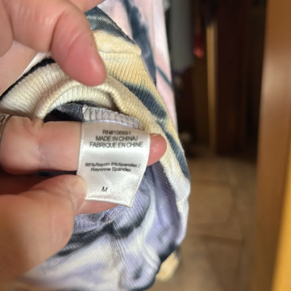 Young Fabulous & Broke Kelly Tie Dye Hoodie Sweatshirt Pink Lolly Size Medium - Image 7