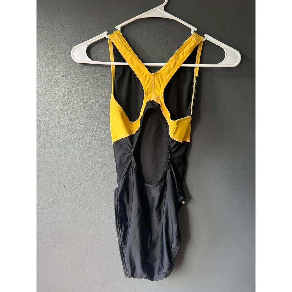 TYR Women's Black and Yellow One - Image 4