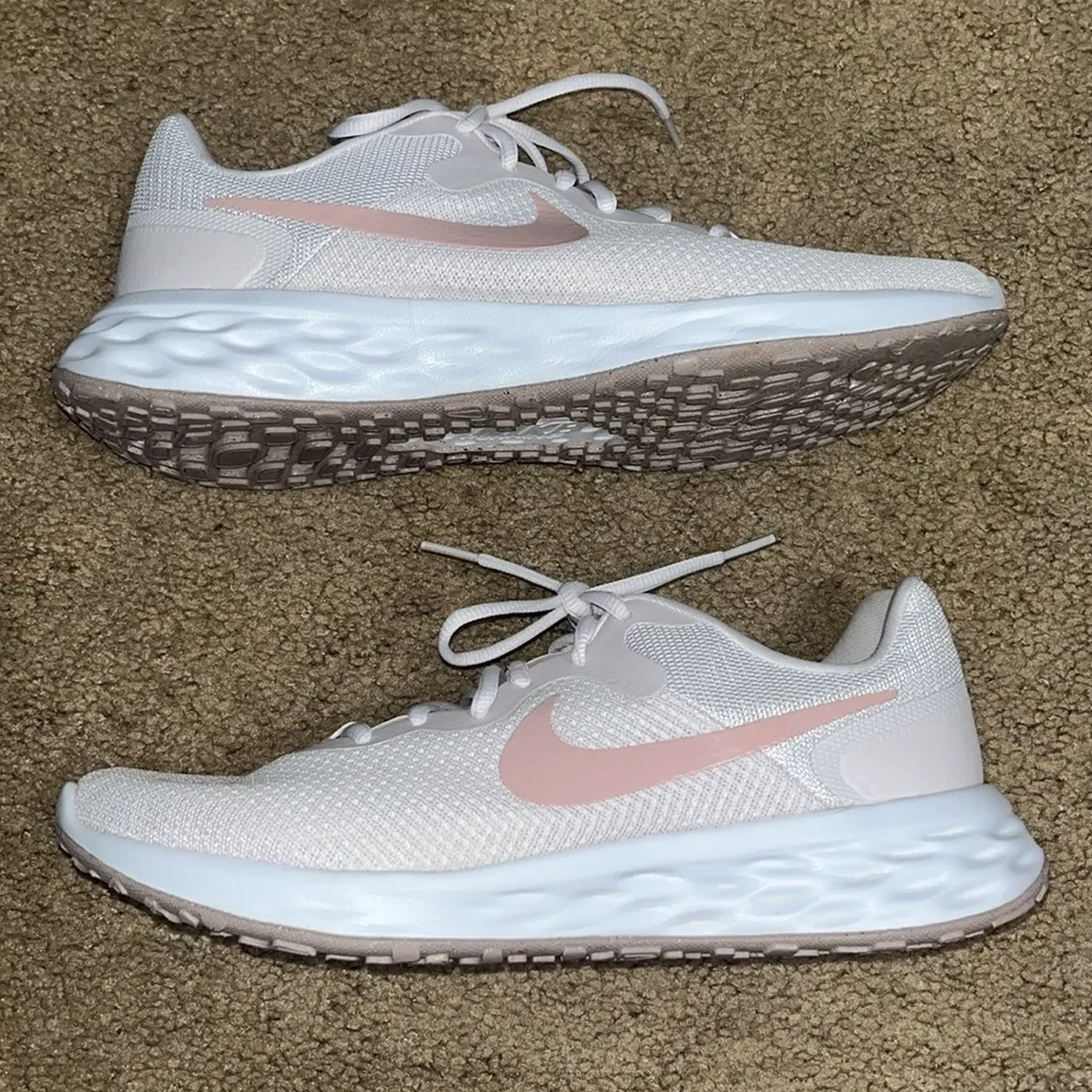 Nike Revolution 6 Next Nature Running Shoe Light Pink Violet‎ Champagne White 12 - Image 5