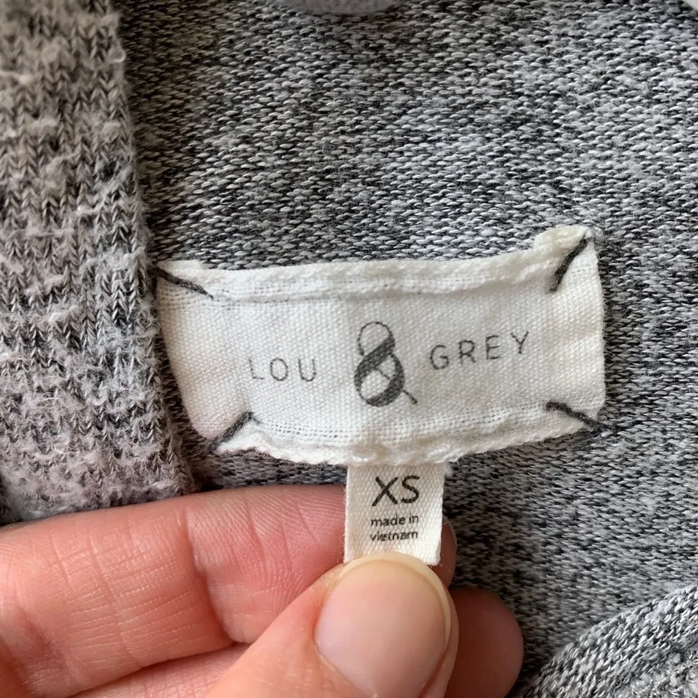 Lou & grey  High-Low Basic Gray Hoodie - Image 10