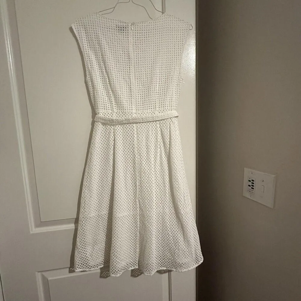 Theory Dress Afala White Eyelet Embroidered Cotton Size 4 Belted A-Line MIDI - Image 3