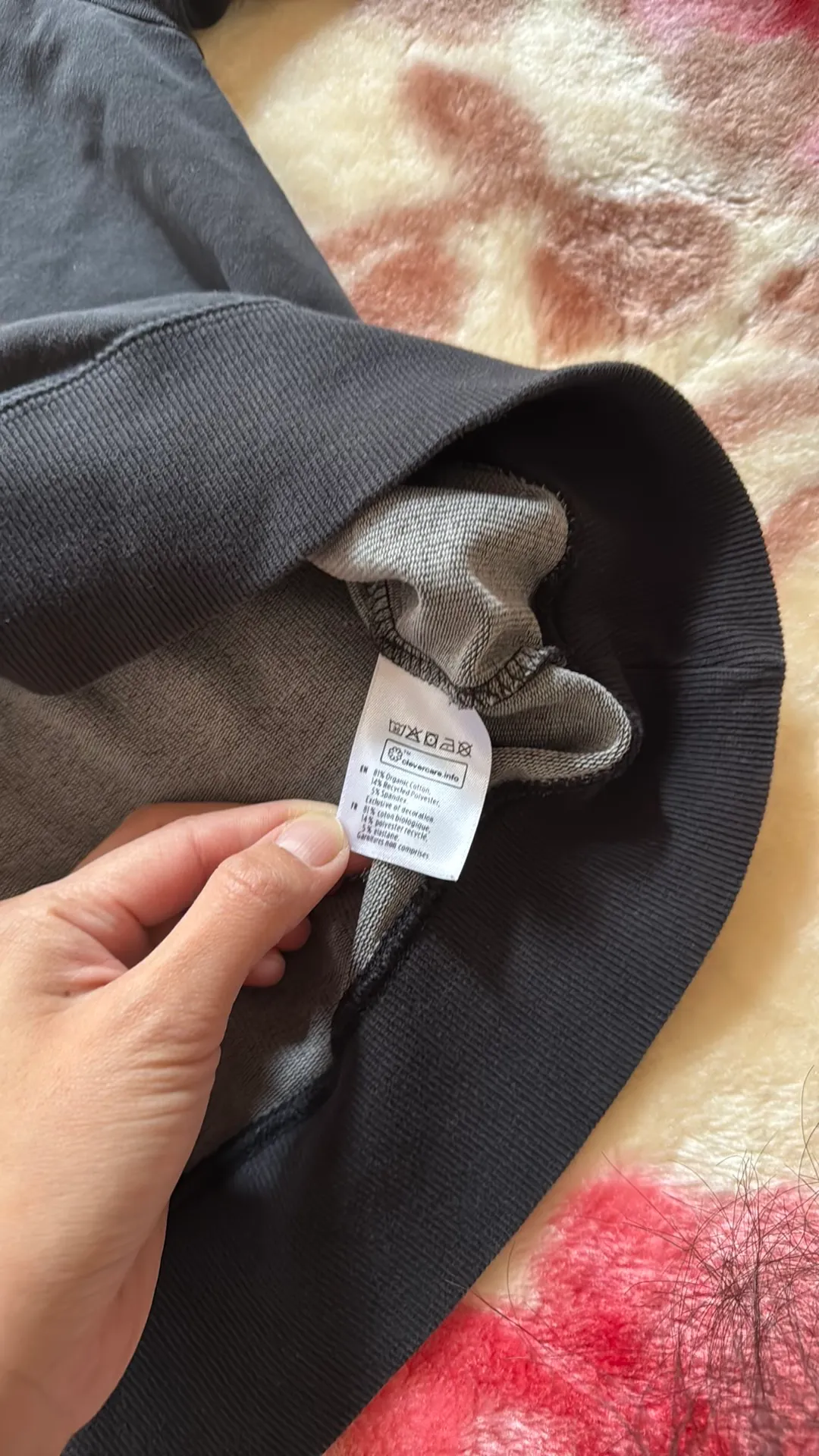 Tentree Black Sweatshirt - Image 3