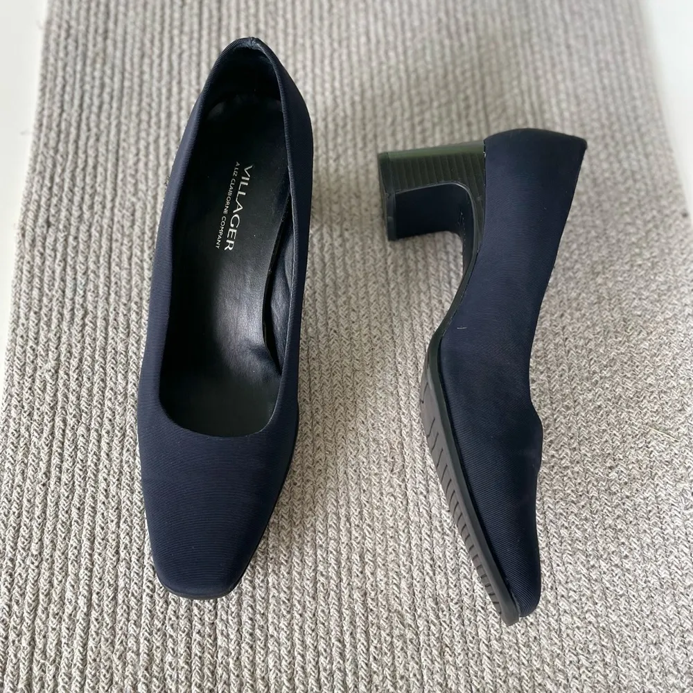 Vtg Villager Liz Claiborne Navy Blue Fabric Block Heel Square Toe Pumps Sz 9.5 - Image 10