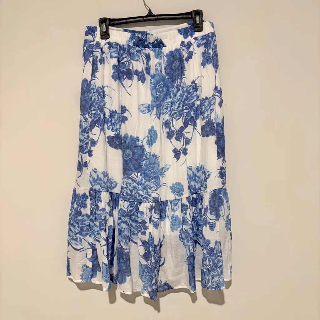 Mlle Gabrielle Floral Button Front Skirt Blue White size Large - Image 2