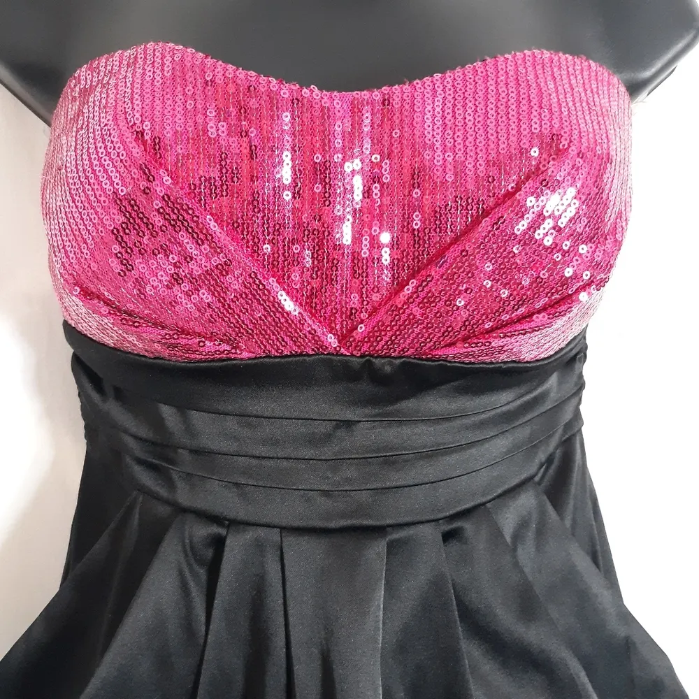 Ruby Rox Junior's Size 5 Satin Strapless Dress - Image 2