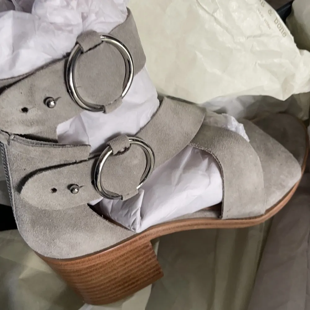 Rag & Bone Mari Sandals in Cemento Suede - Image 14