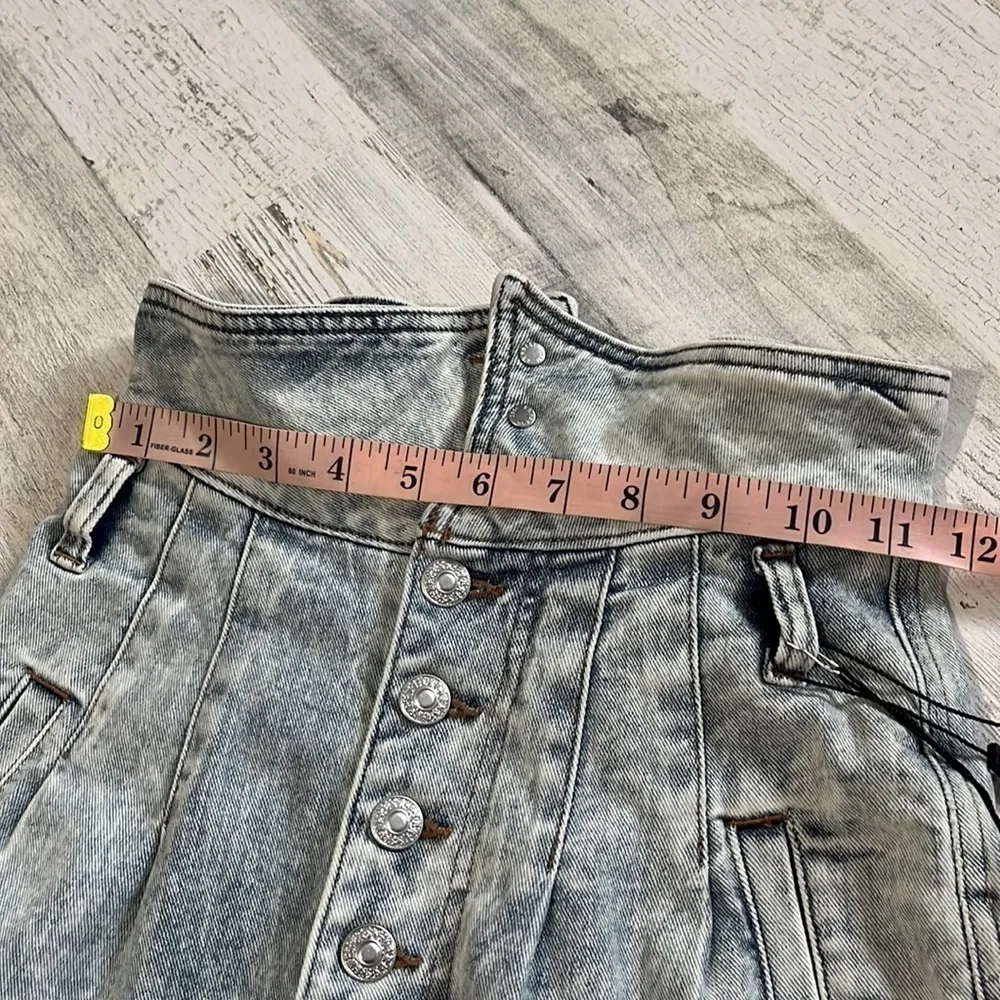 Express Editor Button Fly Acid Wash Jeans Size 00 NWT - Image 10