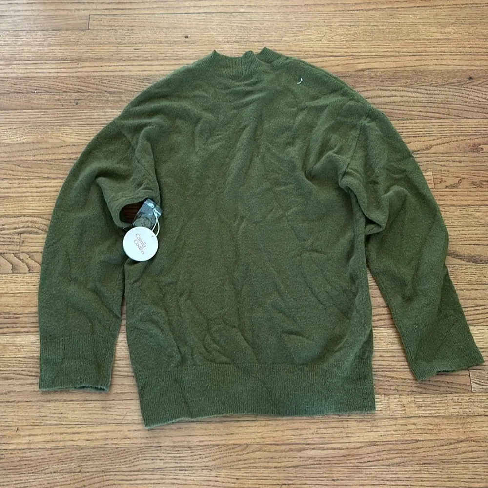 Camilla Coelho Green Cardigan Sweater - Image 3