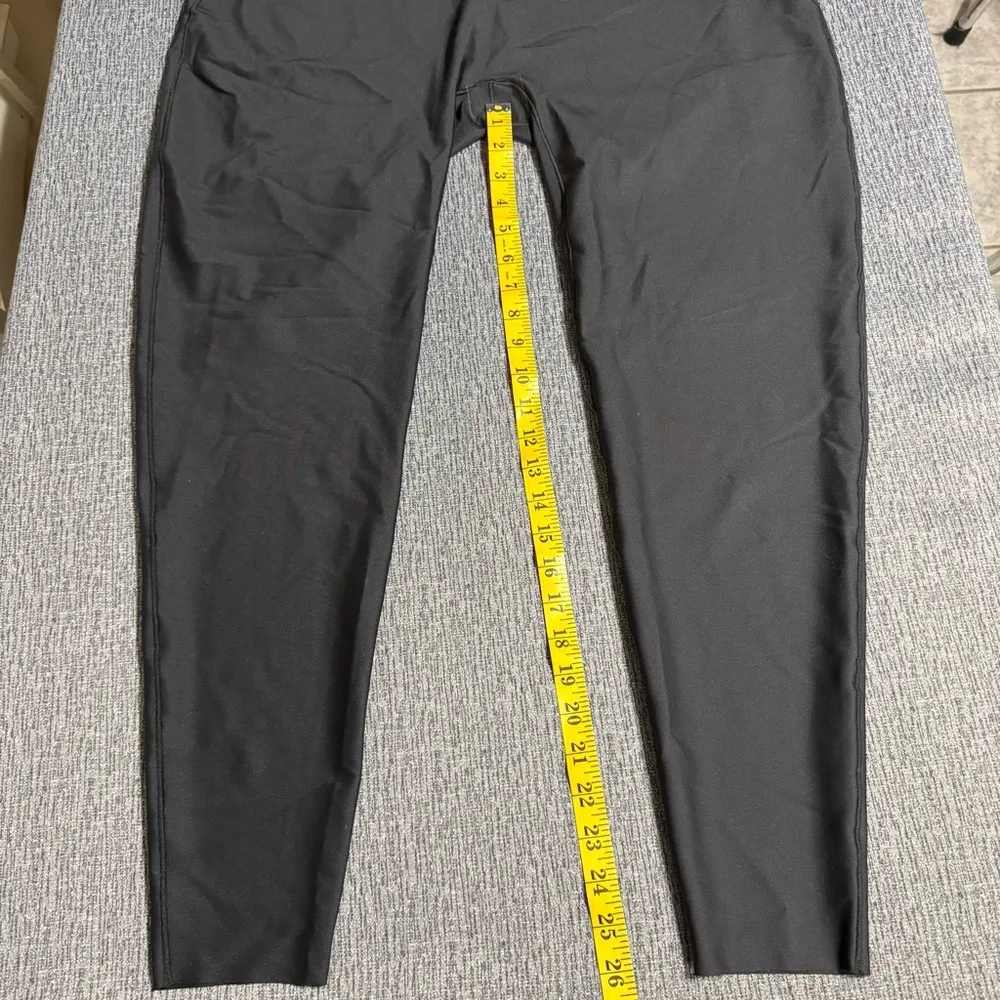 SKIMS Body Dipped Front Leggins - Image 12