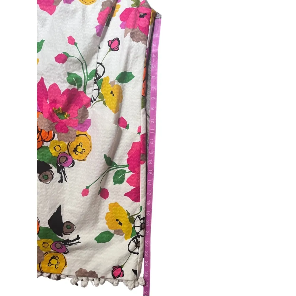 White Floral Light  Dress Size 4 - Image 13