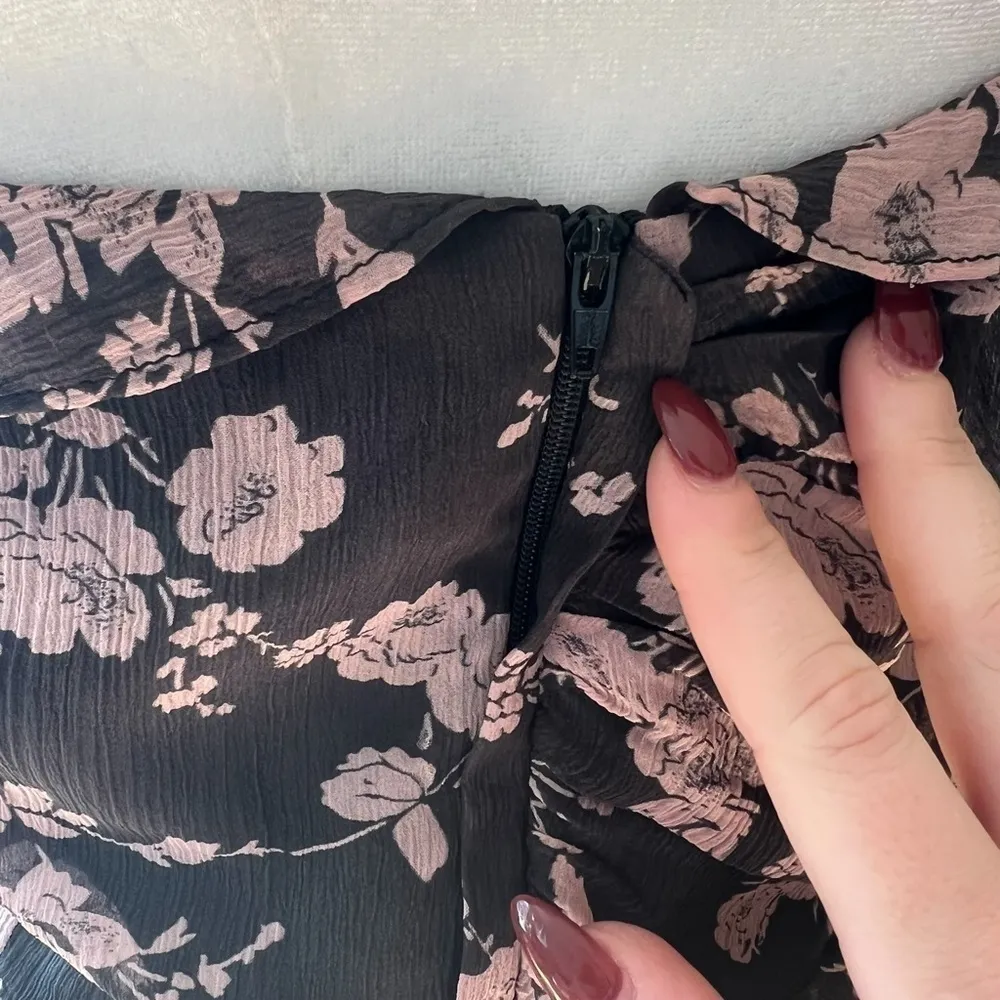 FOR LOVE & LEMONS Theo One Shoulder Blouse - Image 9