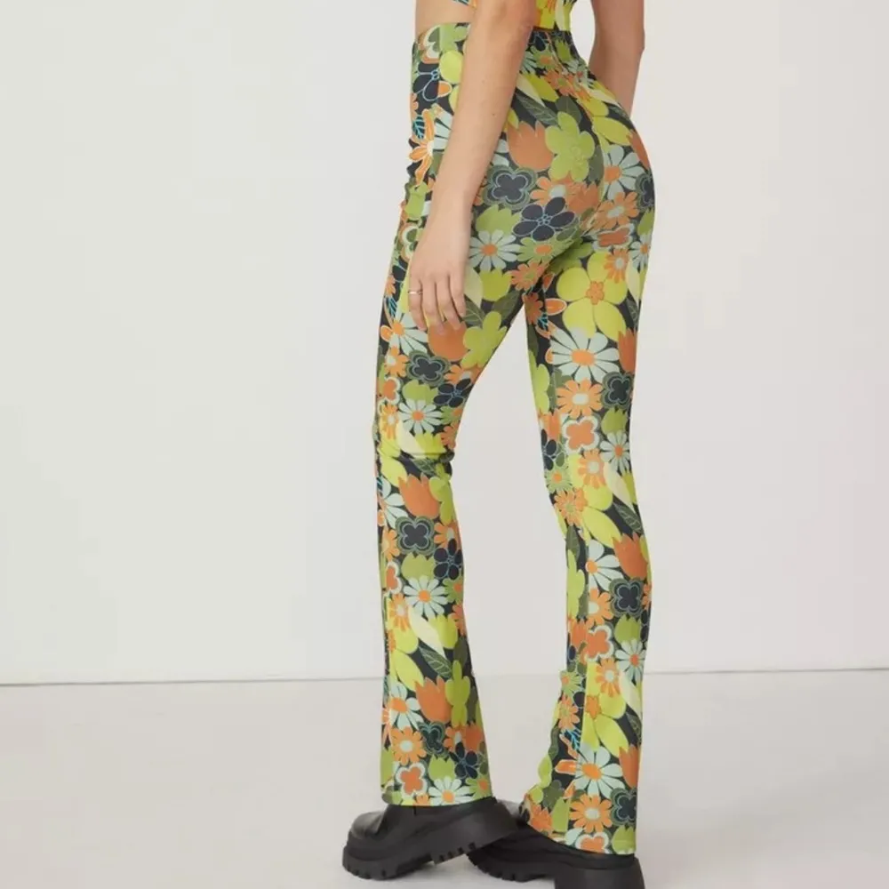 Nasty Gal 70’s Green Yellow And Orange Floral Mesh Flared Pants New With Tags - Image 4