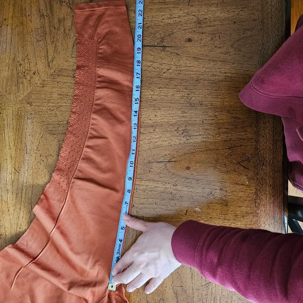 Fabletics Sync Seamless High-Waisted Legging Burnt Brick Athleisure Workout - Image 9