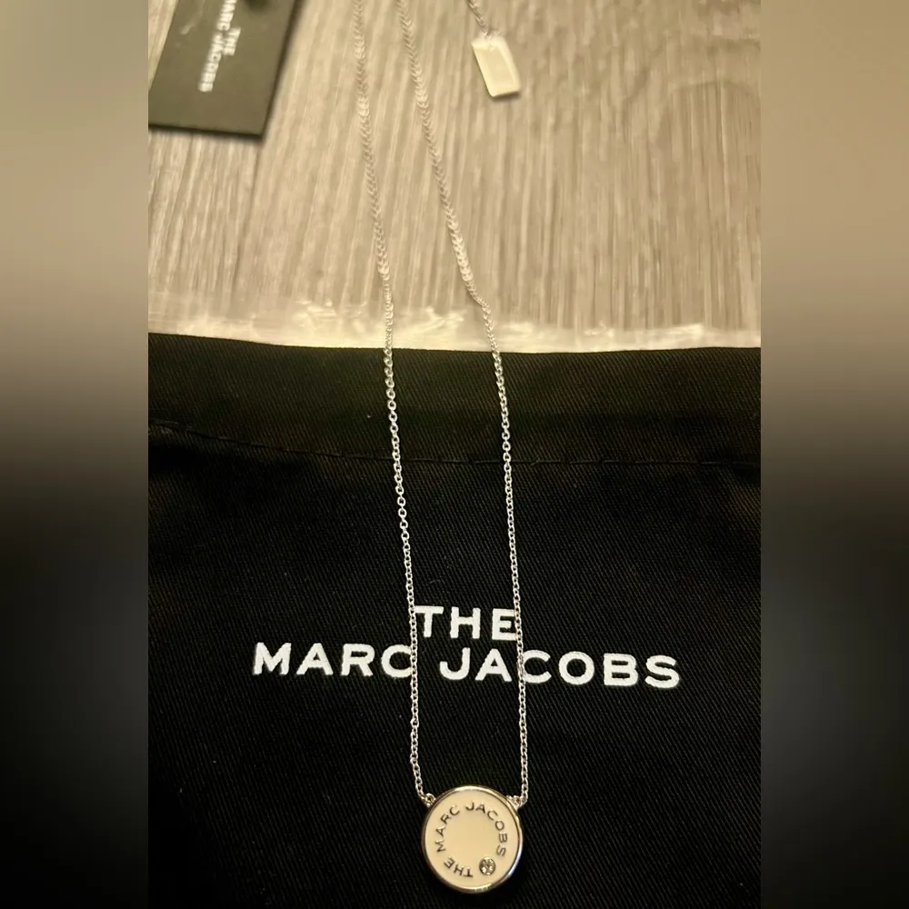 BRAND NEW | Marc Jacobs Yellow and Silver Necklace - Image 5
