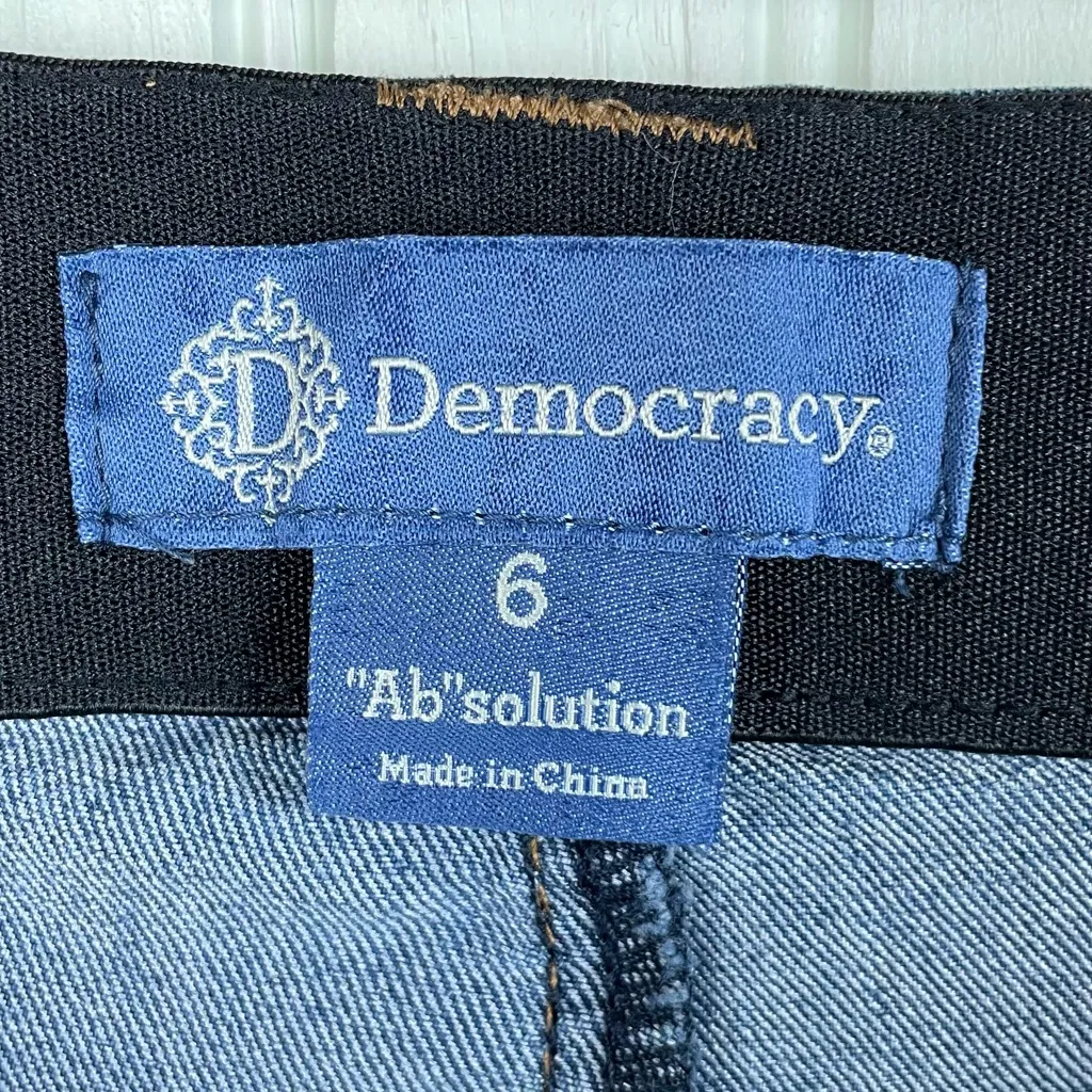Democracy "Ab"solution Ankle Skimmer Indigo Jeans Women's Size 6 Stretch Cuffed - Image 5