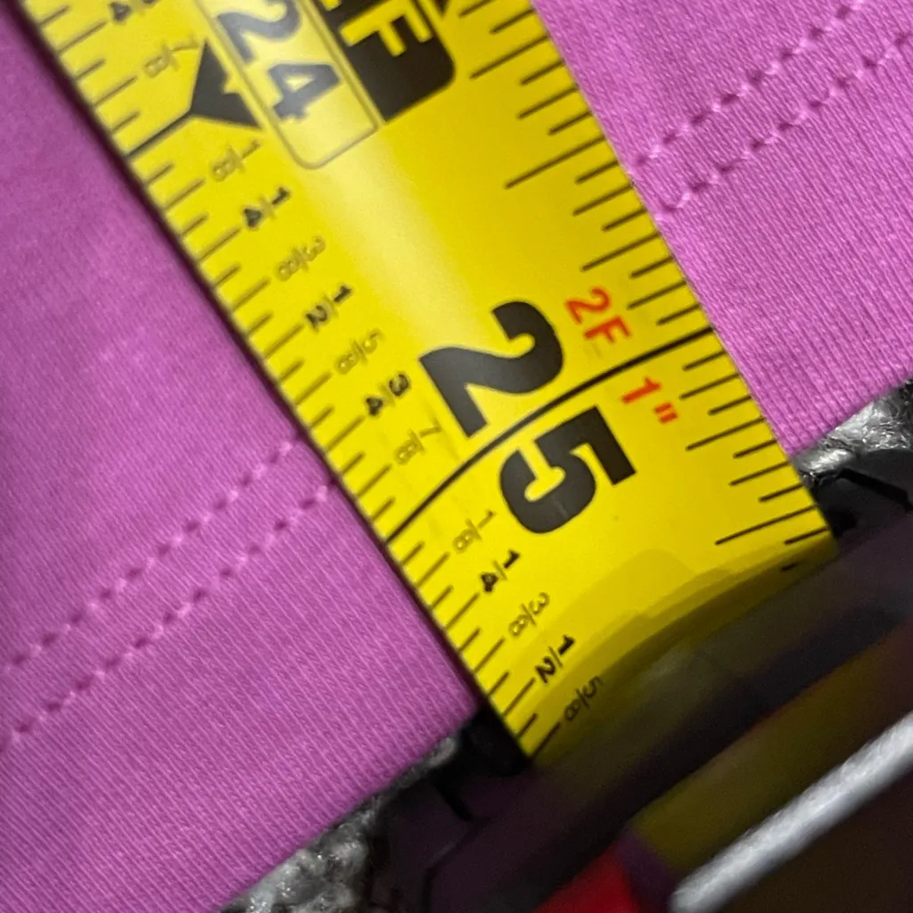 New Isaac Mizrahi Rose Short Sleeve T-Shirt M - Image 7