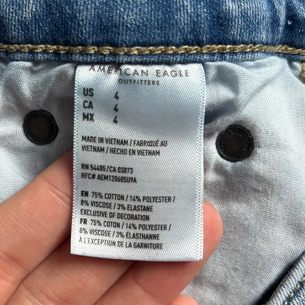 🦋 American Eagle Outfitters Light Wash Denim Shorts Casual Summer Stretch 4 - Image 3