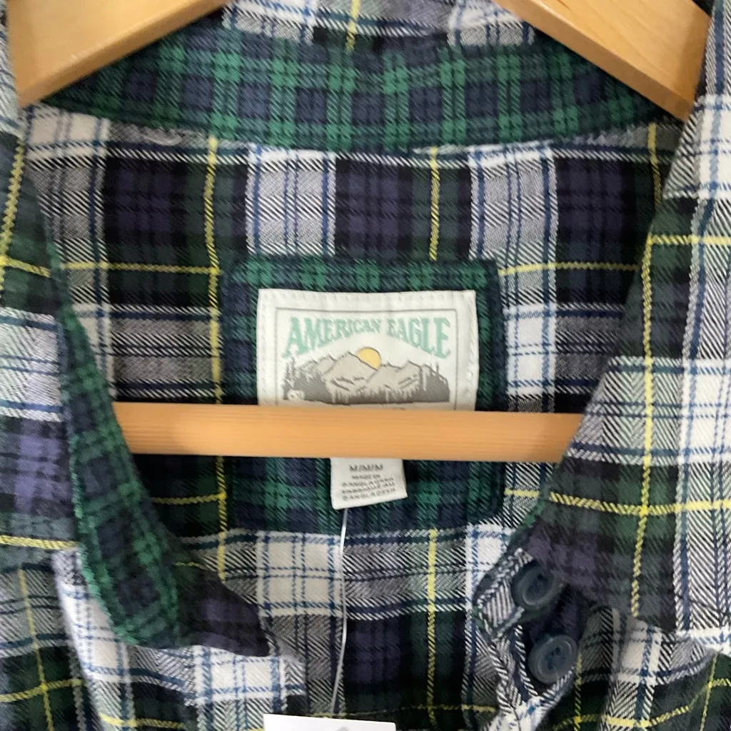 American Eagle Outfitters Plaid Button Down Lounge Flannel Top Size Medium New - Image 2