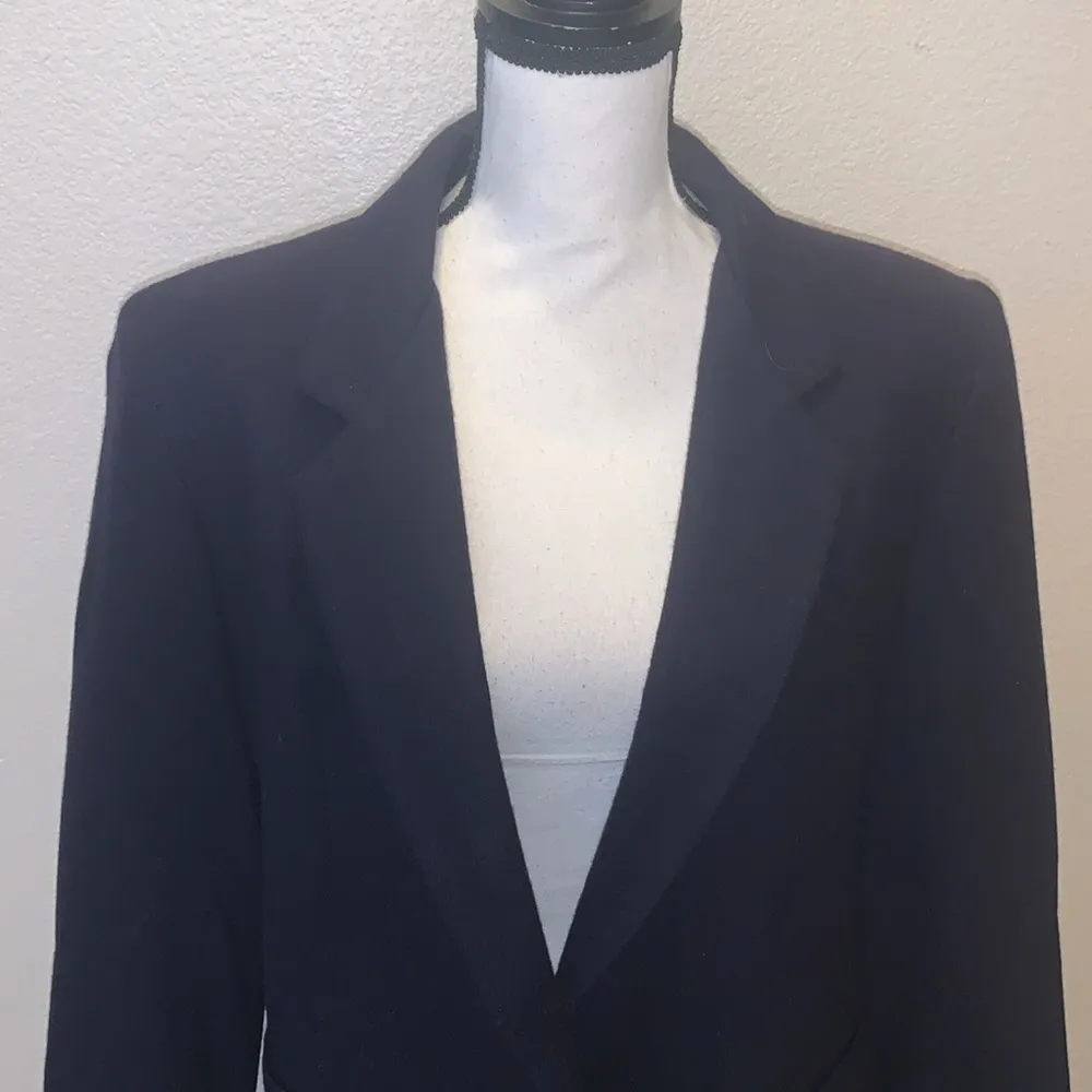 Pierre Dumas Dumas navy blue wool single button formal blazer - Image 2