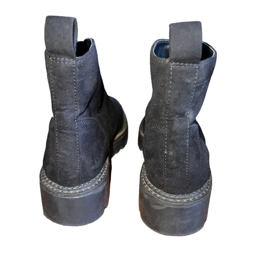 NORDSTROM Rack🦎 Suede Black Boots Waffle Sole Front Zip🌵 - Image 7