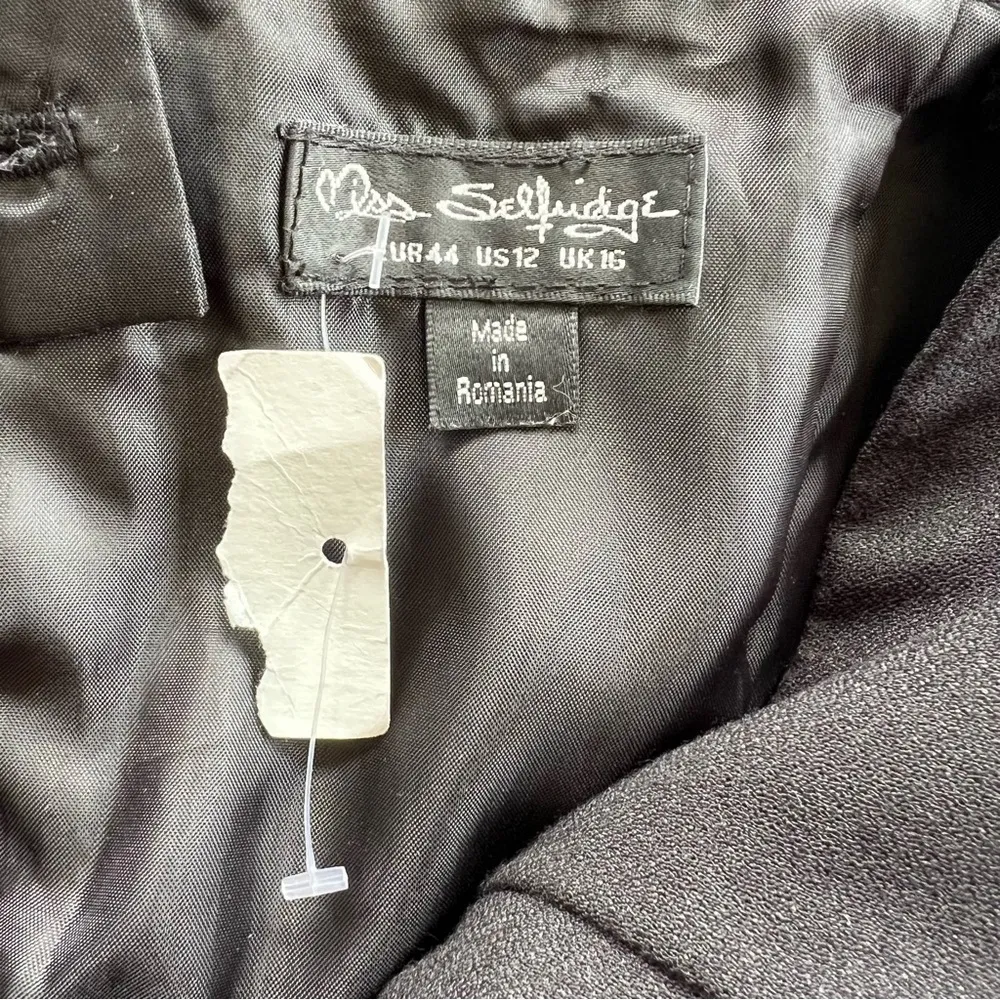 Miss Selfridge Jumpsuit Strapless Black Embroidered Cropped NWOT 12 Cocktail - Image 14