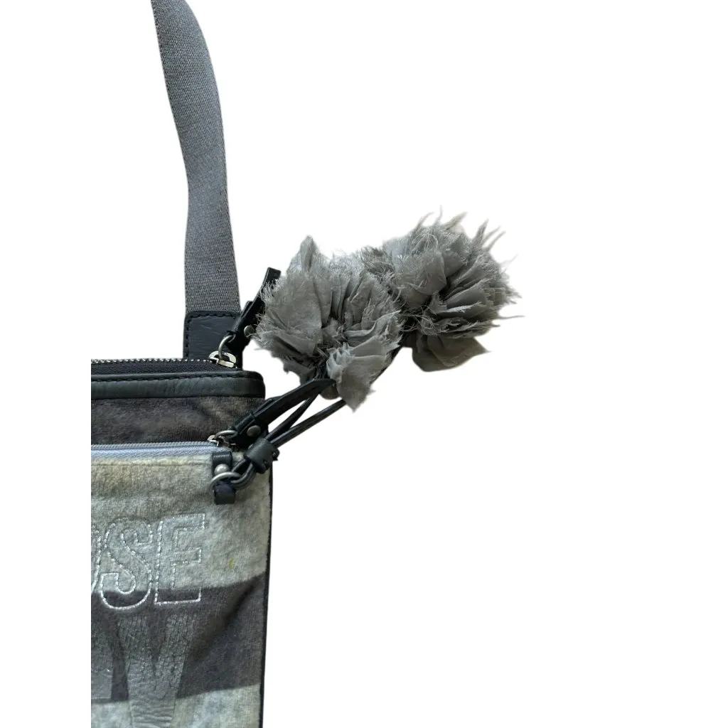 JUICY COUTURE Vintage Gray Striped Crossbody Bag - Image 4