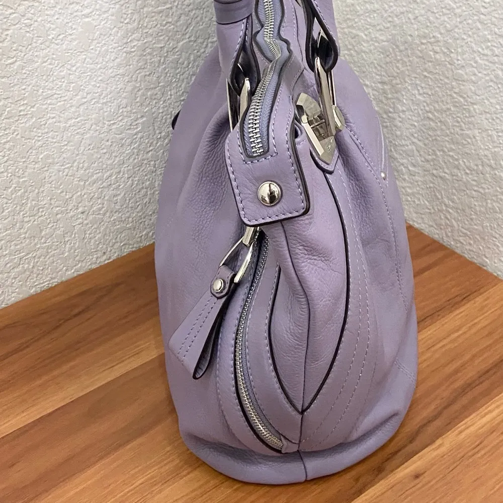 B MAKOWSKY A201693 Periwinkle Pebbled Leather Braided Double Strap Shoulder Bag - Image 5