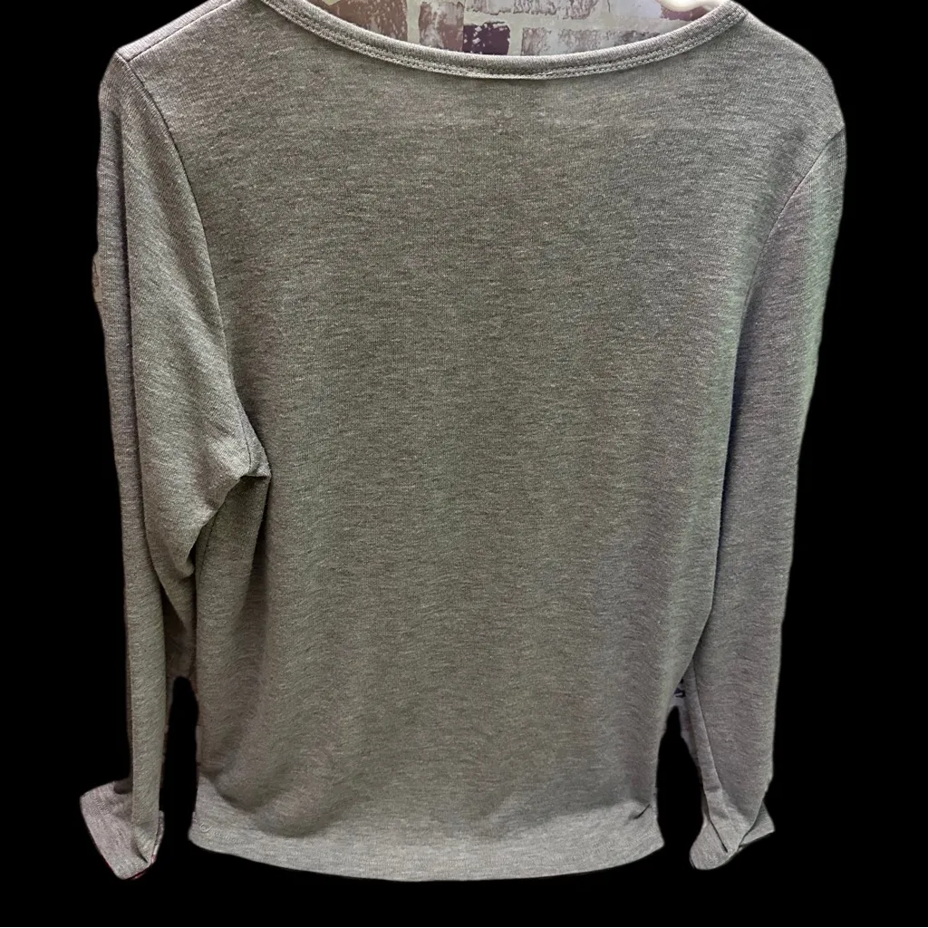 Vocal Gray Graphic Skull Long Sleeve Shirt size S - Image 3