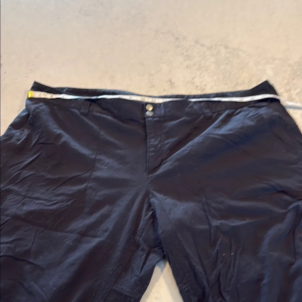Columbia Black Capri Shorts Size 24W Omni-Shield - Image 7