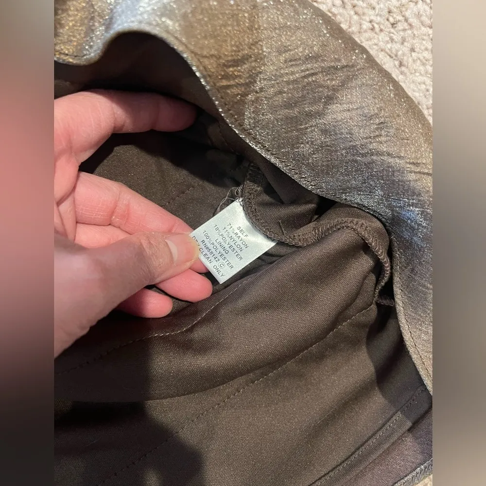 Women's LONDON TIMES ruffled deep V-neck sleveless bodycon cocktail dress - Image 4