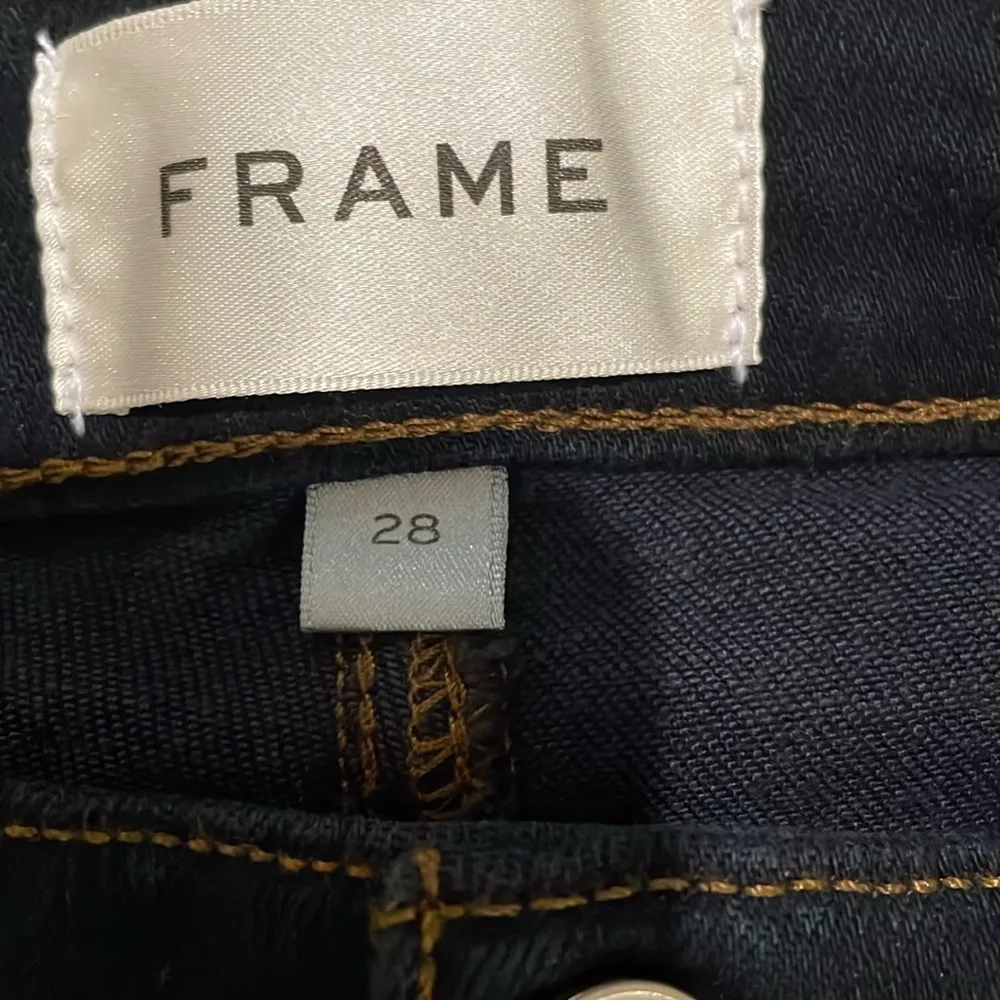 frame denim  Le Easy Flare Wide Leg Jeans - Image 2