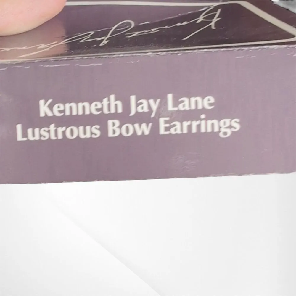 Vintage Kenneth Jay Lane Gold Bow Clip - Image 5