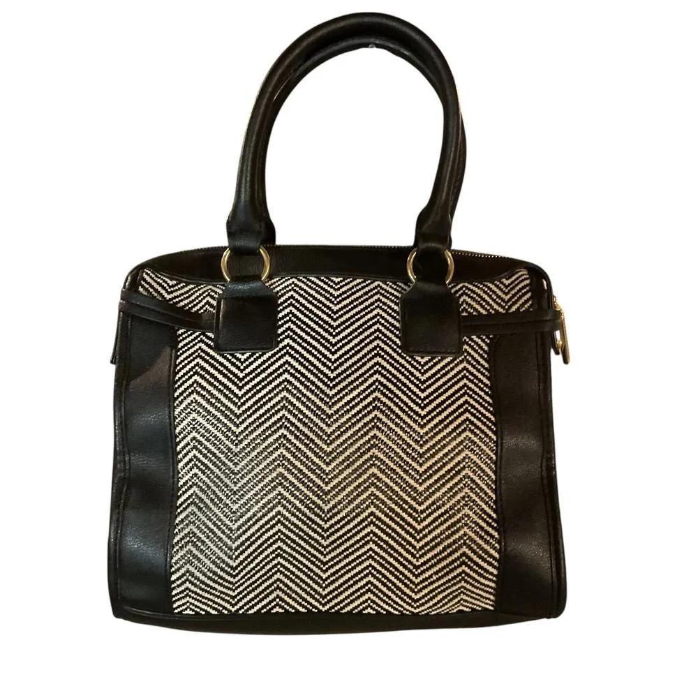 Big Buddha Chevron Pattern Straw Satchel Handbag Black White with Gold Accent - Image 3