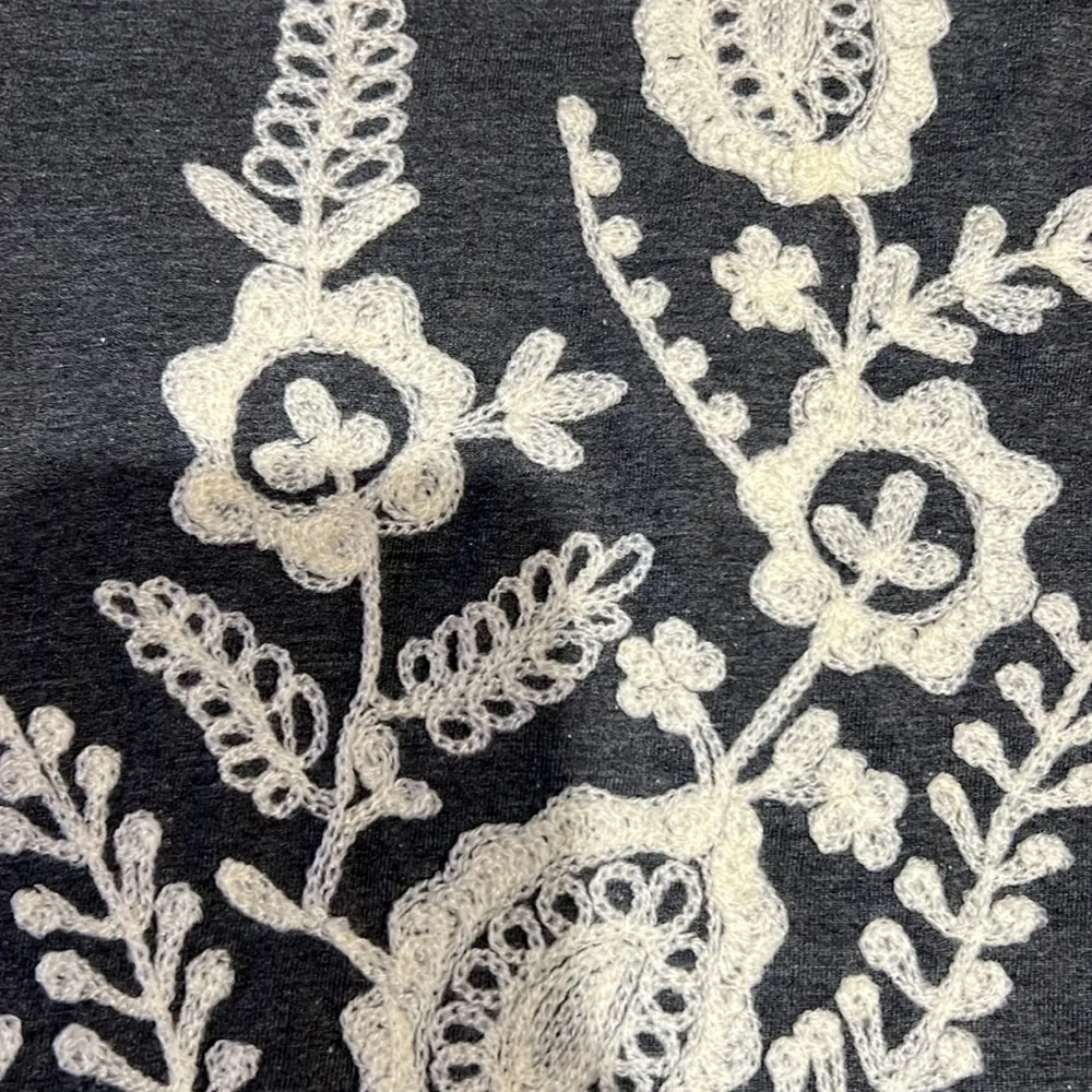 A&A clothing inc. embroidered sweater with hoodie Gray Size L - Image 7