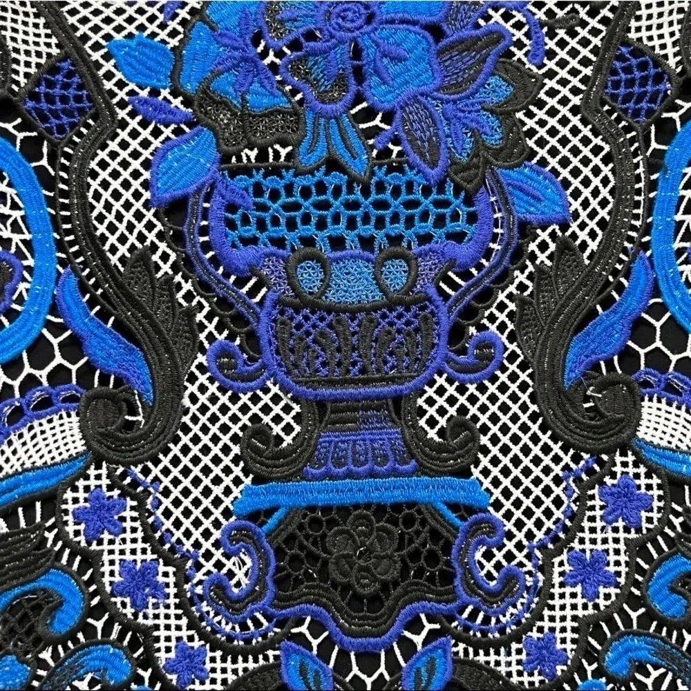 Alice + Olivia Maxie Lace Off Shoulder Embroidery Top Blouse Blue Multi Size XS - Image 6