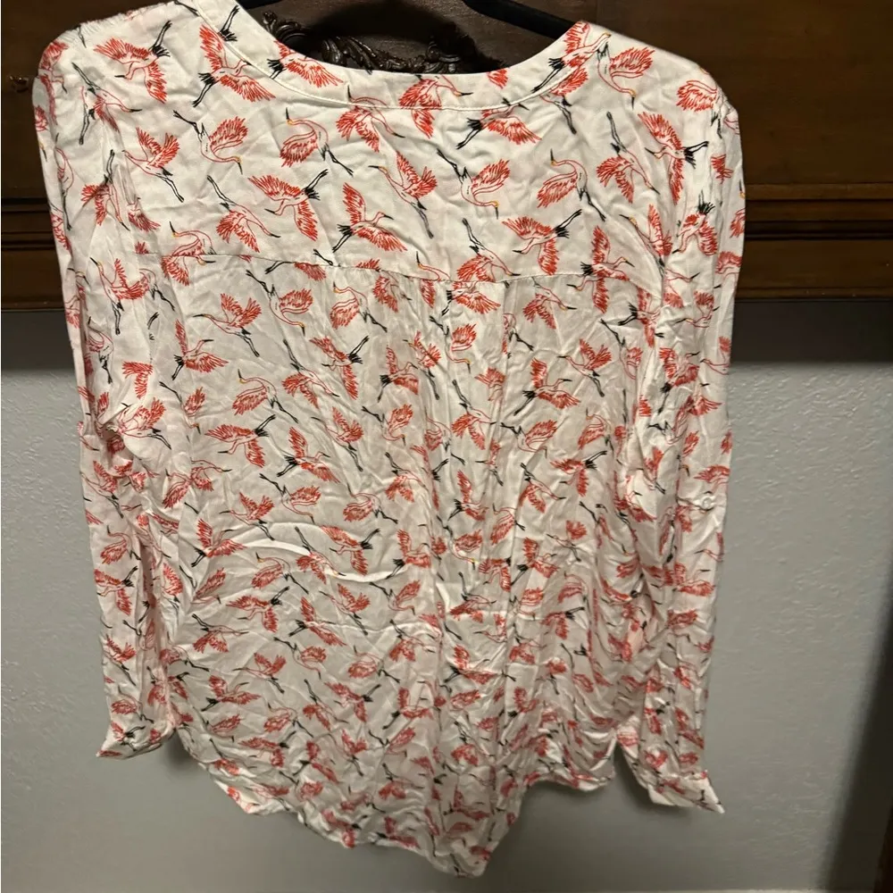 Red and White Ruffled Blouse with Peter Pan Collar Size L - Image 2