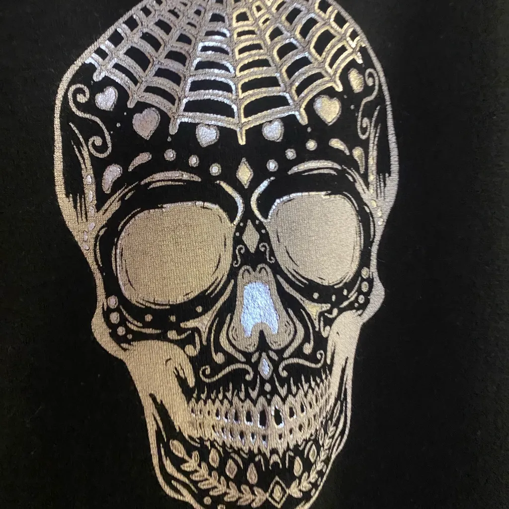 Face Kisses Womens Top Blouse Shirt XL 1X Plus LOVE Skull Black Silver White - Image 2