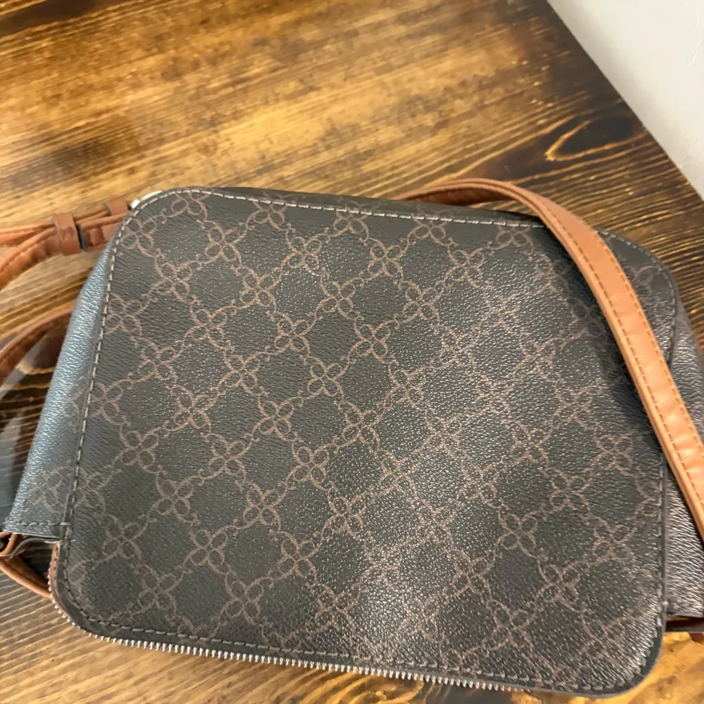 Nine West‎ Brown Crossbody Purse - Image 2