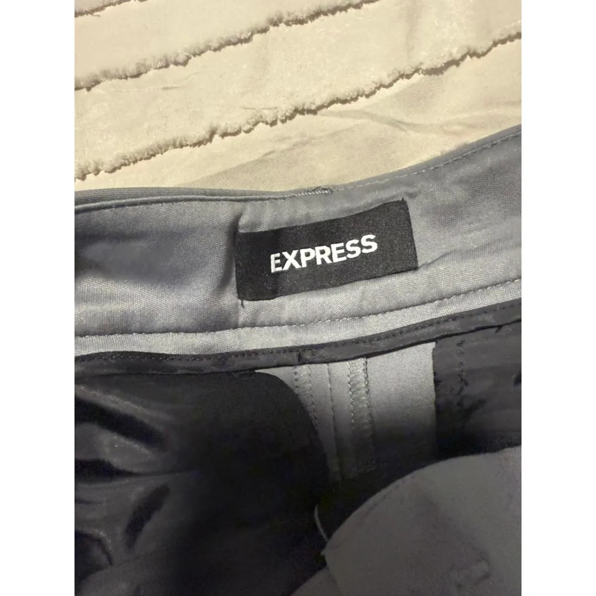 Express Women's Gray Dress Pants - Image 3