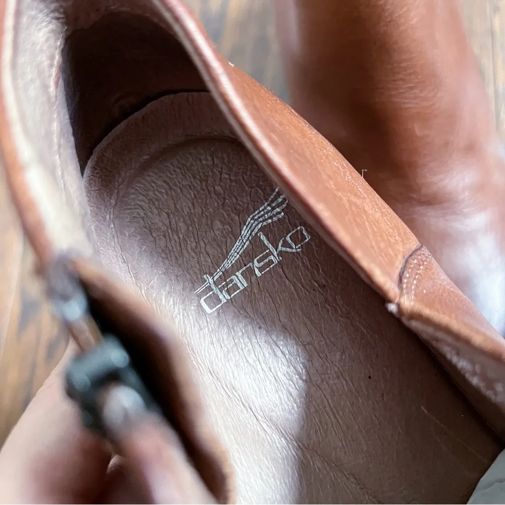 Dansko • Raina Burnished Leather Bootie brown Chestnut heeled ankle boot - Image 6